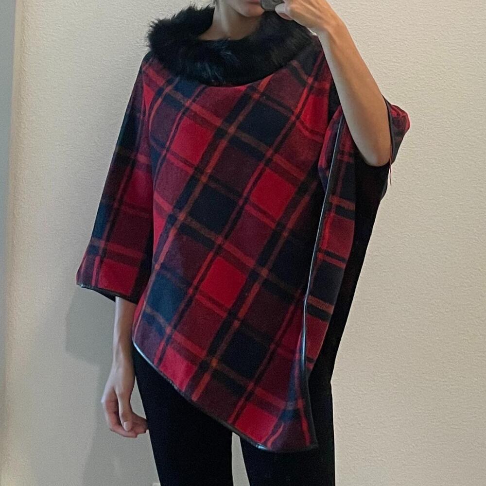 Multicolor Plaid Cape/Poncho